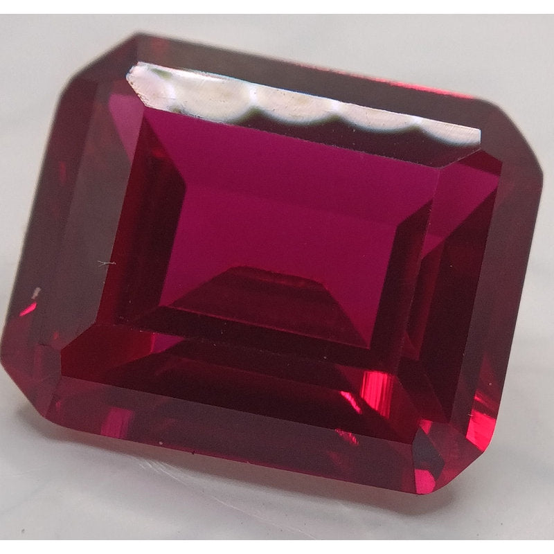 Rubis verneuil taille octogonale de 7x5 mm à 18x13 mm