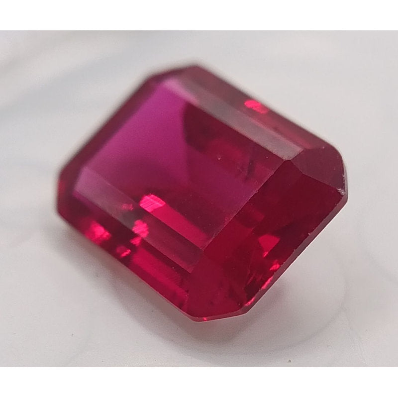 Rubis verneuil taille octogonale de 7x5 mm à 18x13 mm - 8x6 mm