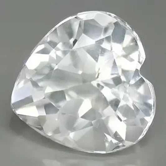Topaze blanche coeur a facettes 6x6 mm 0.92 carats