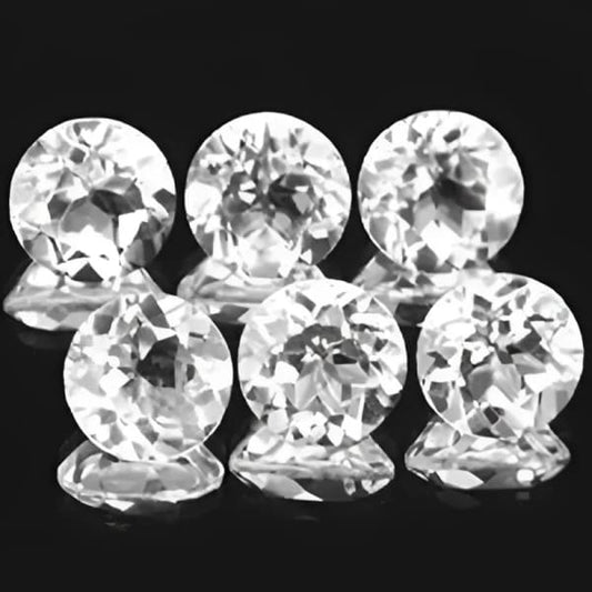 Topaze blanche ronde a facettes 7 mm 1.60 carat