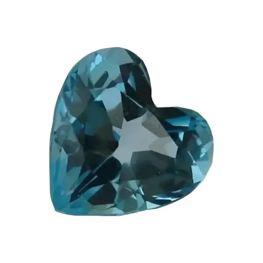 Topaze bleu ciel coeur a facettes 10 mm 4.34 carats