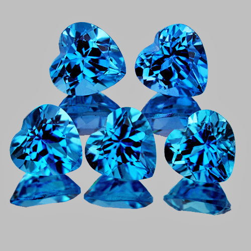 Topaze bleu suisse  coeur a facettes 5x5 mm 0.60 carat