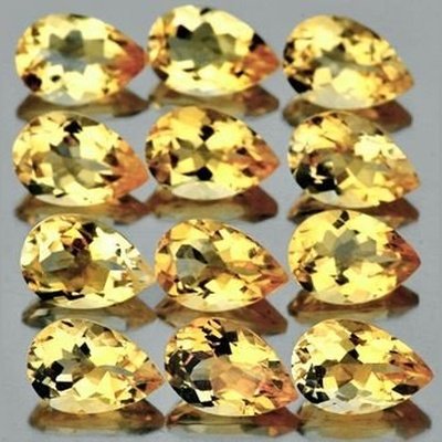 Citrine or naturelle poire a facettes 7x5 mm 0.55 carat