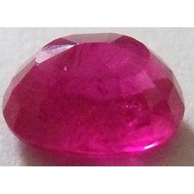 Rubis chatham ovale a facettes 10x8 mm 3.90 carats
